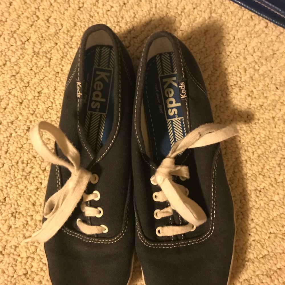 Women’s Keds size 6 - Picture 4 of 6